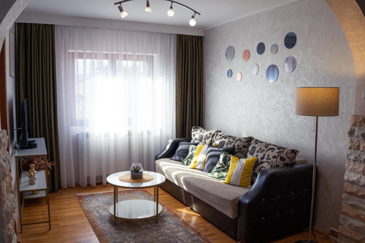 Apartament Milcov Gura Humorului Buitenkant foto